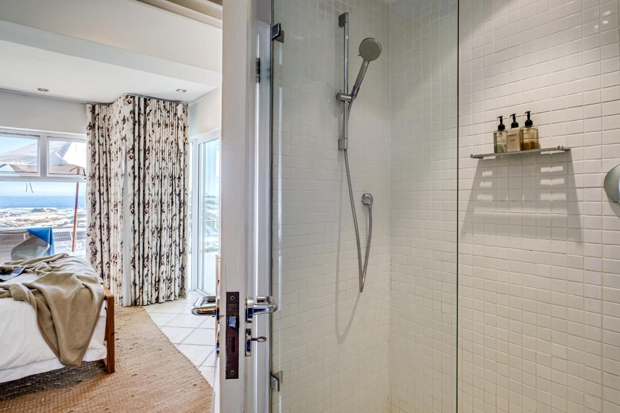 Camps Bay Terrace Suite Кейптаун Екстериор снимка